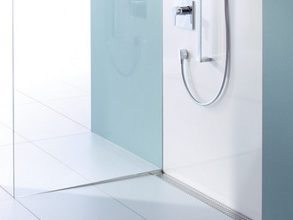 Csm ACO-meinhaus-Private-Gefaellekeil-ShowerStep-Ambiente 3bdf29ec2a