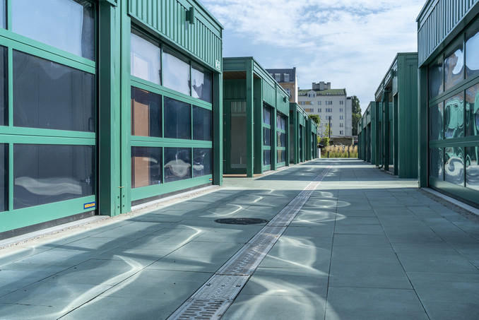 Warszawa Bazar Różyckiego Monoblock PD A7S1605