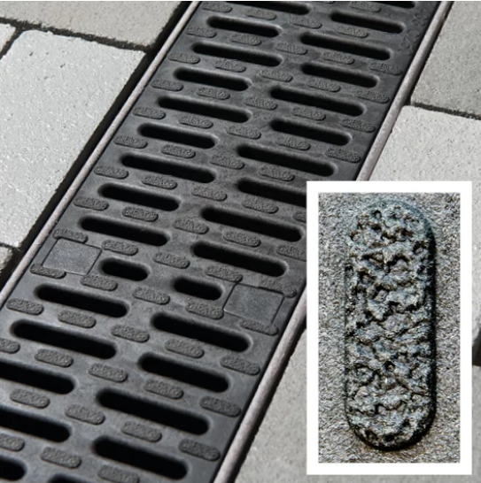 Composite grating with Microgrip available in black or silver grey
